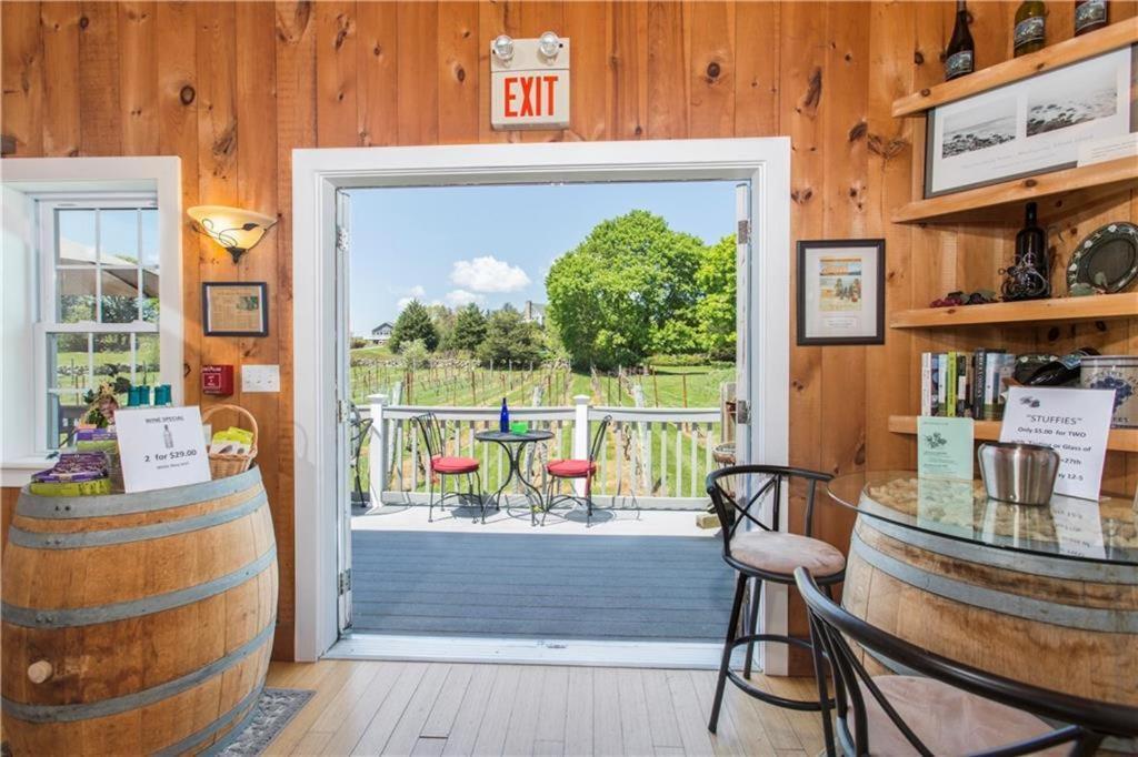 The Langworthy Inn & Winery 韦斯特利 外观 照片